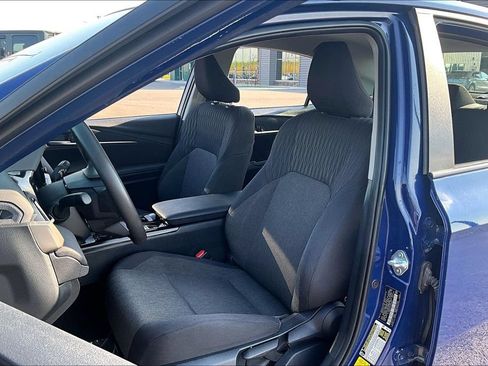 Used 2025 Toyota Camry LE FWD image 25
