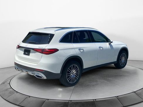Used 2026 Mercedes-Benz GLC 300 4MATIC image 7
