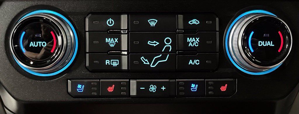 Used 2020 Ford F250 King Ranch w/ King Ranch Ultimate Package AWD/4WD image 34