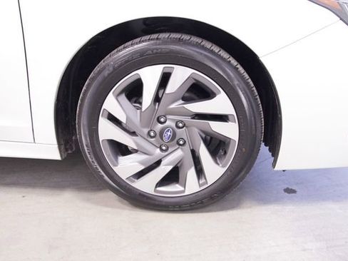 Used 2024 Subaru Legacy Limited image 11