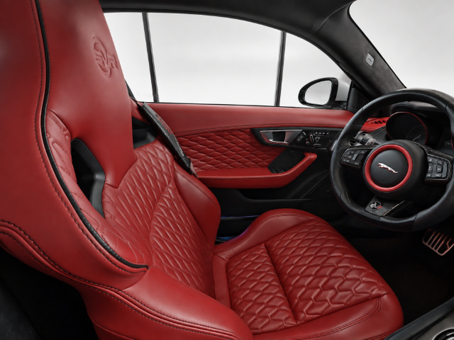 Used 2017 Jaguar F-TYPE SVR AWD/4WD image 11