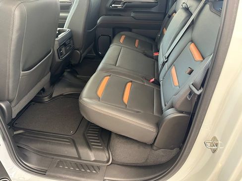 Used 2024 GMC Sierra 2500 AT4 w/ Max Trailering Package AWD/4WD image 30