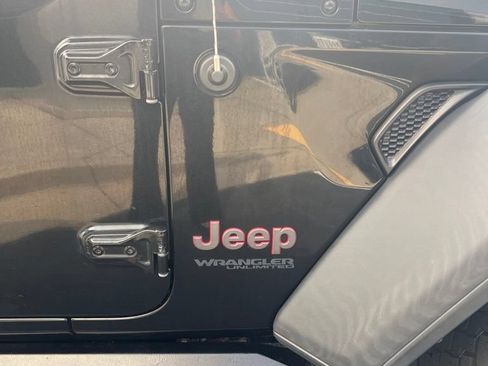 Used 2020 Jeep Wrangler Unlimited Rubicon AWD/4WD image 10