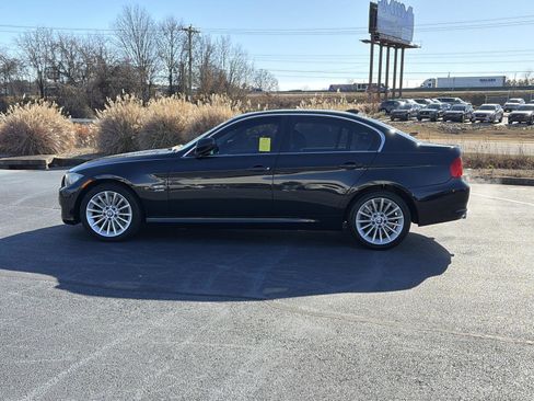 Used 2011 BMW 335i xDrive Sedan image 4