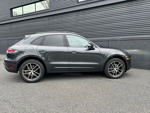 Certified 2026 Porsche Macan image 11