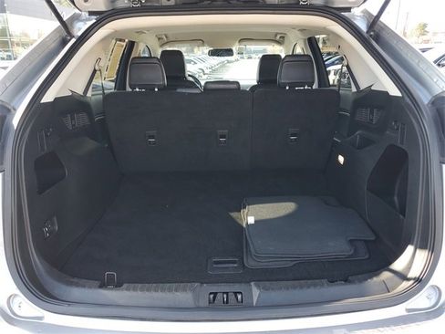 Used 2024 Ford Edge SEL image 10