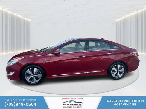 Used 2011 Hyundai Sonata Hybrid w/ Premium Equipment Pkg 2 FWD image 9