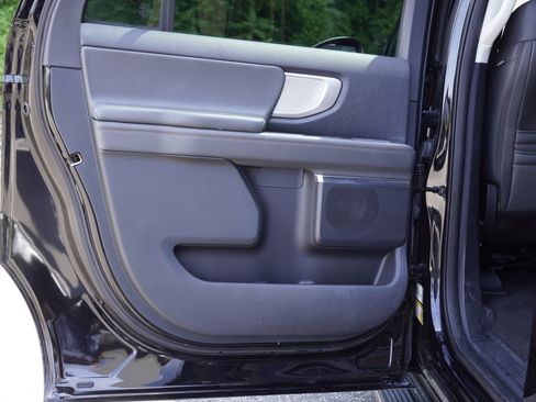 Used 2025 Ford Expedition Max Active AWD/4WD image 25
