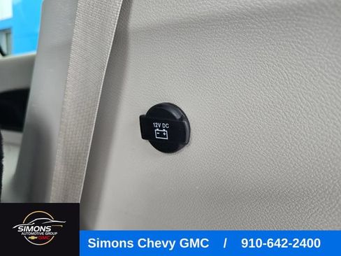 Used 2023 Chrysler Voyager LX FWD image 46