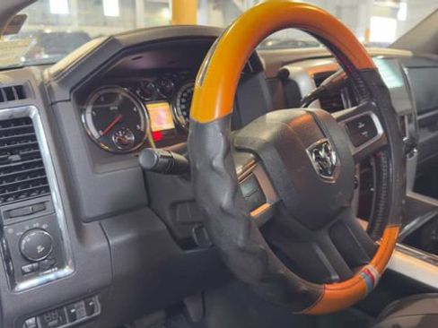 Used 2011 RAM 2500 Laramie AWD/4WD image 7