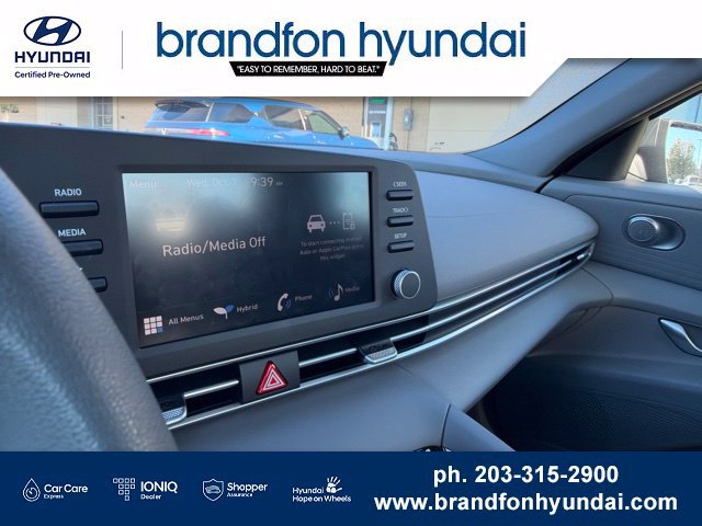 Used 2026 Hyundai Elantra Hybrid FWD image 18