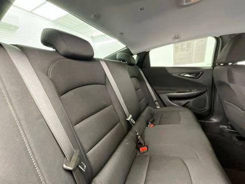 Used 2020 Chevrolet Malibu RS FWD image 14