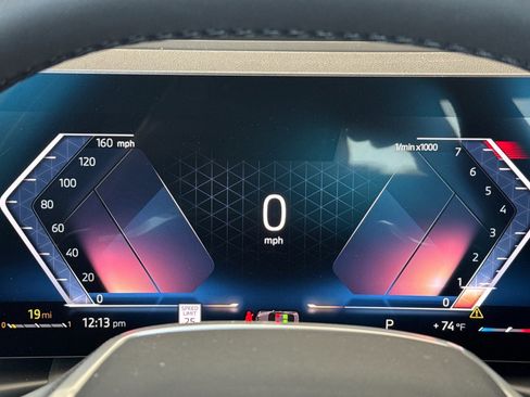 Used 2025 BMW 230i Coupe w/ Premium Package image 16