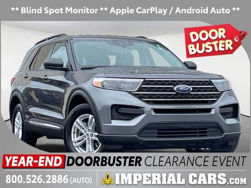 Used 2023 Ford Explorer XLT image 1