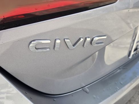 Used 2024 Honda Civic Sport image 13