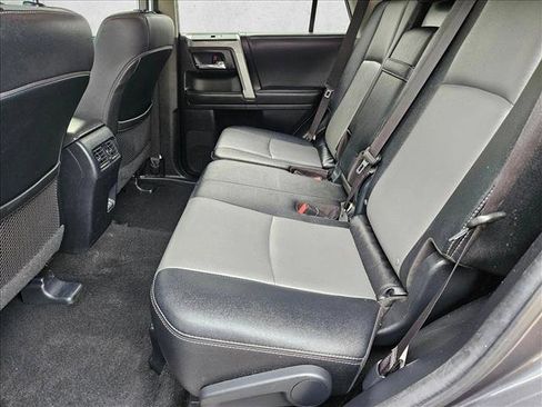 Used 2022 Toyota 4Runner SR5 Premium w/ Moonroof Package RWD image 18