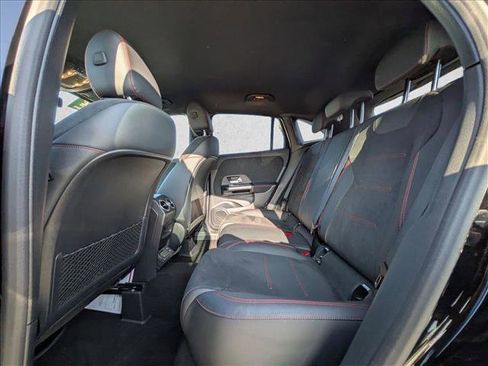 Certified 2025 Mercedes-Benz GLA 250 image 18