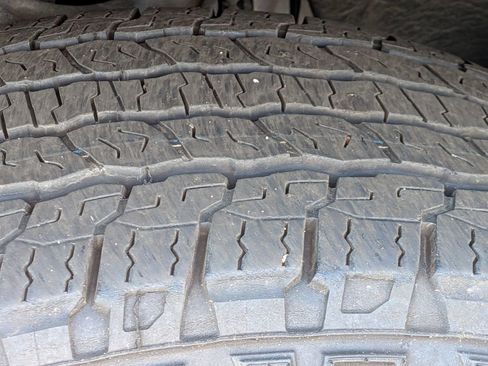 Used 2023 Chevrolet Tahoe Z71 w/ Luxury Package image 11