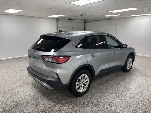 Used 2022 Ford Escape SE image 8