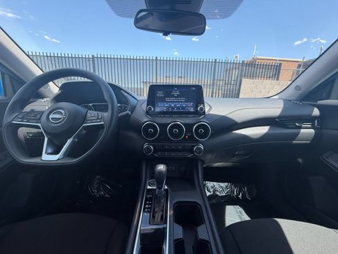 Used 2025 Nissan Sentra SV FWD image 31