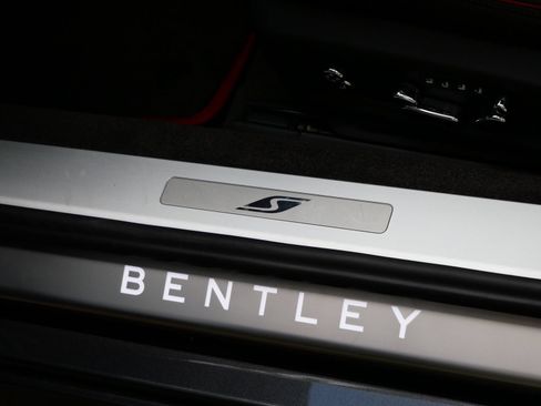 Used 2023 Bentley Continental GT V8 AWD/4WD image 17