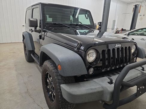 Used 2015 Jeep Wrangler Sport w/ Connectivity Group image 18