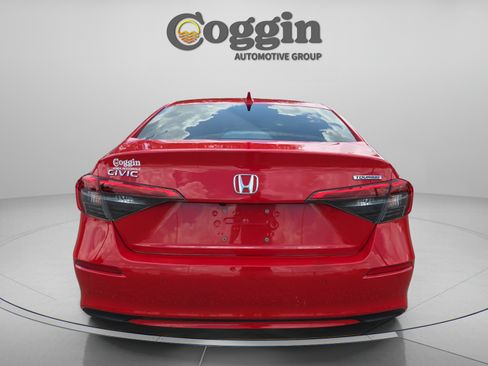 Used 2023 Honda Civic Touring image 4