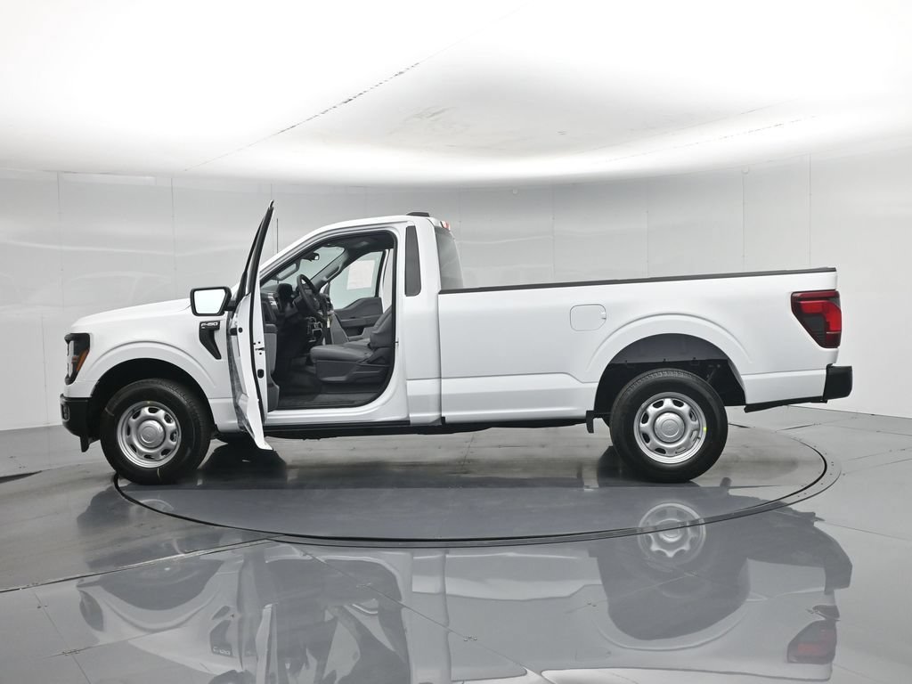 New 2026 Ford F150 XL RWD image 4