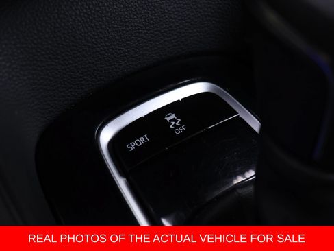 Used 2021 Toyota Corolla SE FWD image 6