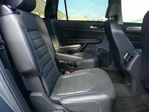 Used 2021 Volkswagen Atlas SEL Premium image 22