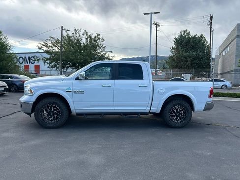 Used 2017 RAM 1500 Laramie AWD/4WD image 12