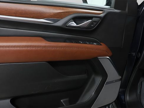 Used 2024 GMC Yukon Denali Ultimate image 21