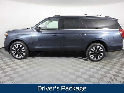 New 2025 Ford Expedition Max Platinum w/ Driver's Package image 6