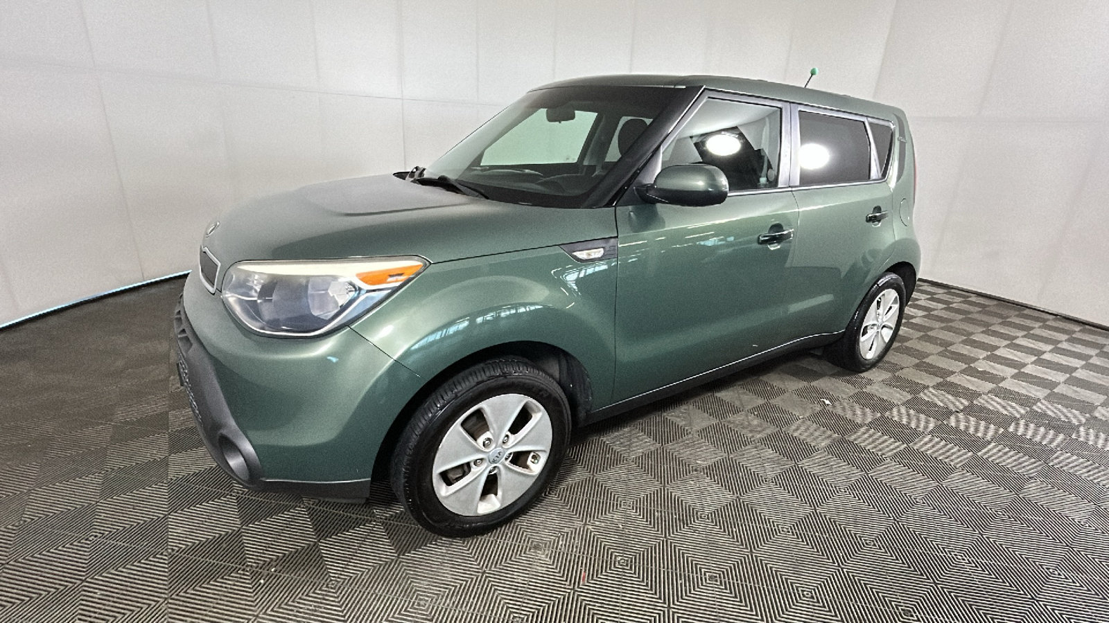 Used 2014 Kia Soul FWD image 8