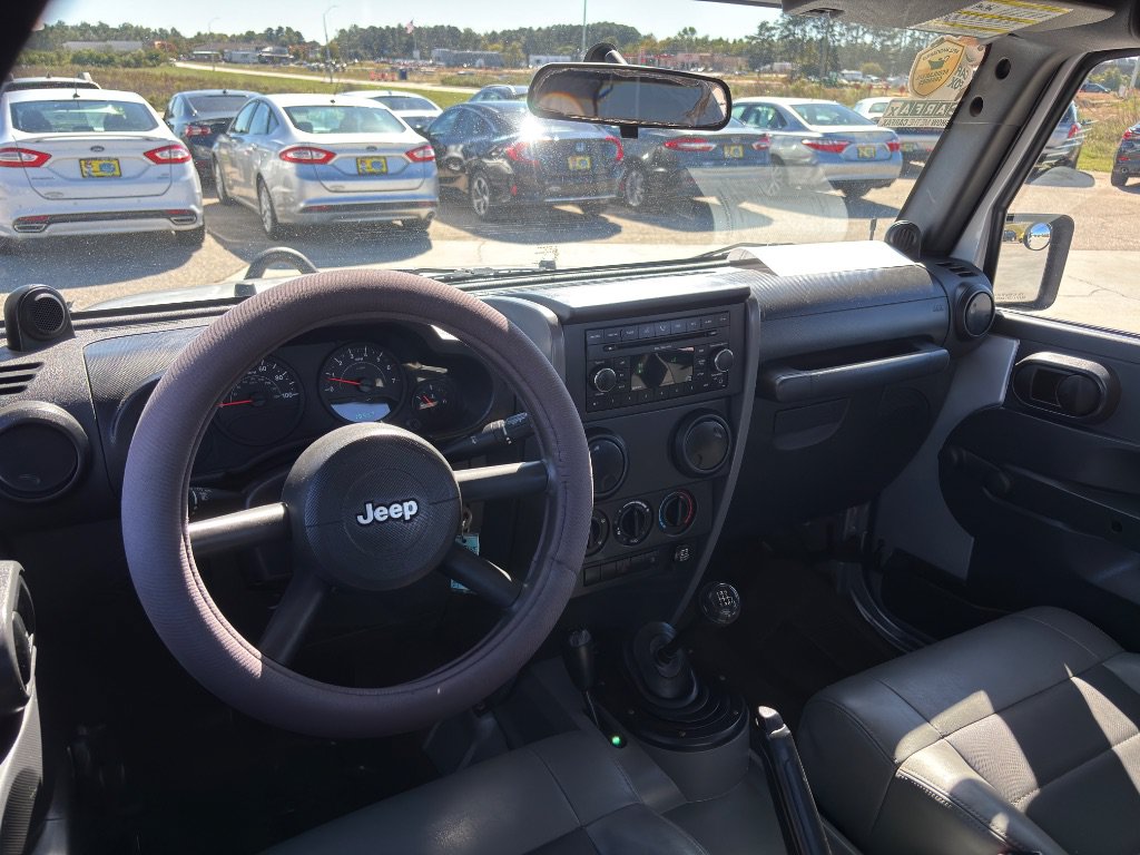 Used 2008 Jeep Wrangler X AWD/4WD image 11