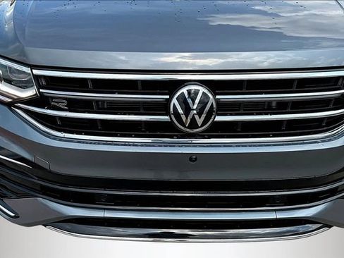 Certified 2024 Volkswagen Tiguan SEL R-Line AWD/4WD image 35