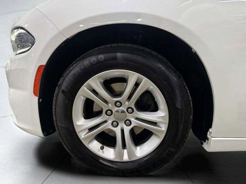 Used 2020 Dodge Charger SXT w/ Leather Interior Group RWD image 48
