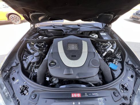 Used 2008 Mercedes-Benz S 550 4MATIC image 7