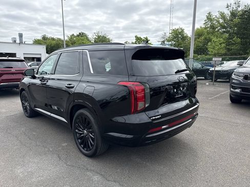 Used 2025 Hyundai Palisade Calligraphy AWD/4WD image 3
