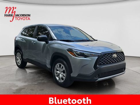 Used 2022 Toyota Corolla Cross L FWD image 5