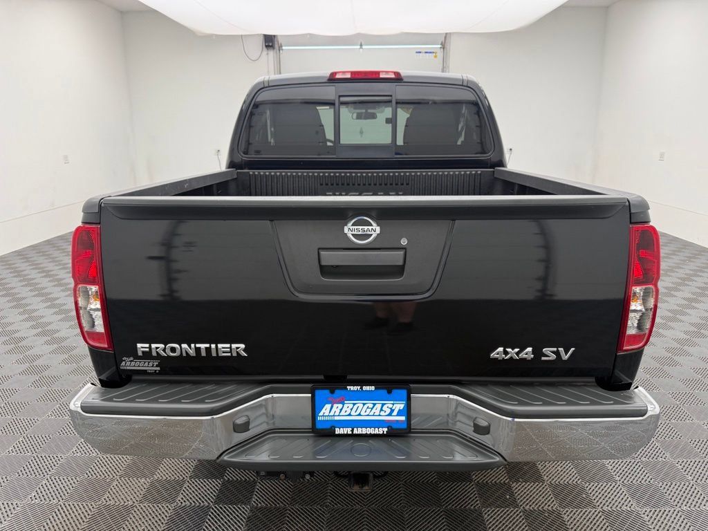 Used 2019 Nissan Frontier SV AWD/4WD image 6
