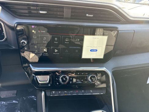 New 2026 GMC Sierra 3500 Denali w/ Denali Reserve Package image 15