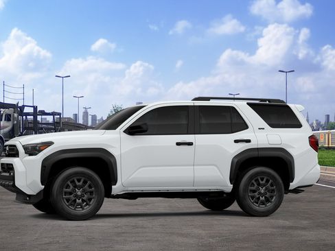 New 2026 Toyota 4Runner SR5 AWD/4WD image 3