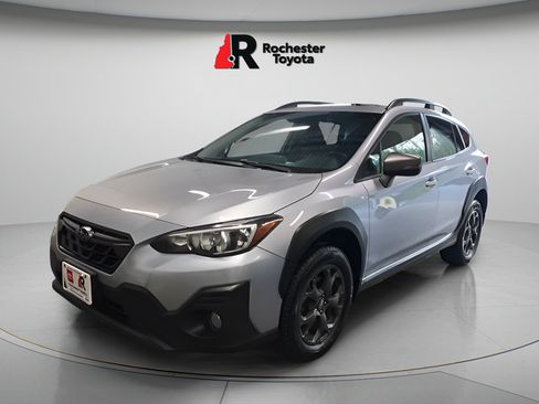 Used 2021 Subaru Crosstrek 2.5i Sport w/ Moonroof Package AWD/4WD image 3