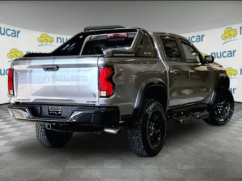 Used 2025 Chevrolet Colorado ZR2 w/ Midnight Edition image 6