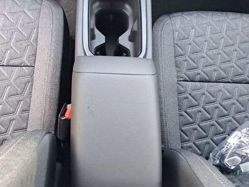 New 2026 Nissan Kicks SV w/ Cold Weather Package image 27