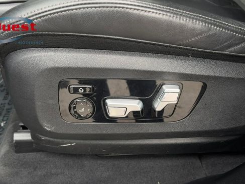 Used 2020 BMW X5 M50i w/ Executive Package AWD/4WD image 32