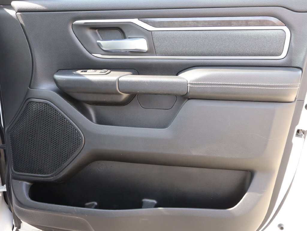 Used 2022 RAM 1500 Big Horn AWD/4WD image 8