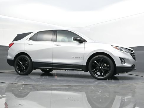 Certified 2020 Chevrolet Equinox LT w/ Sport Edition image 45