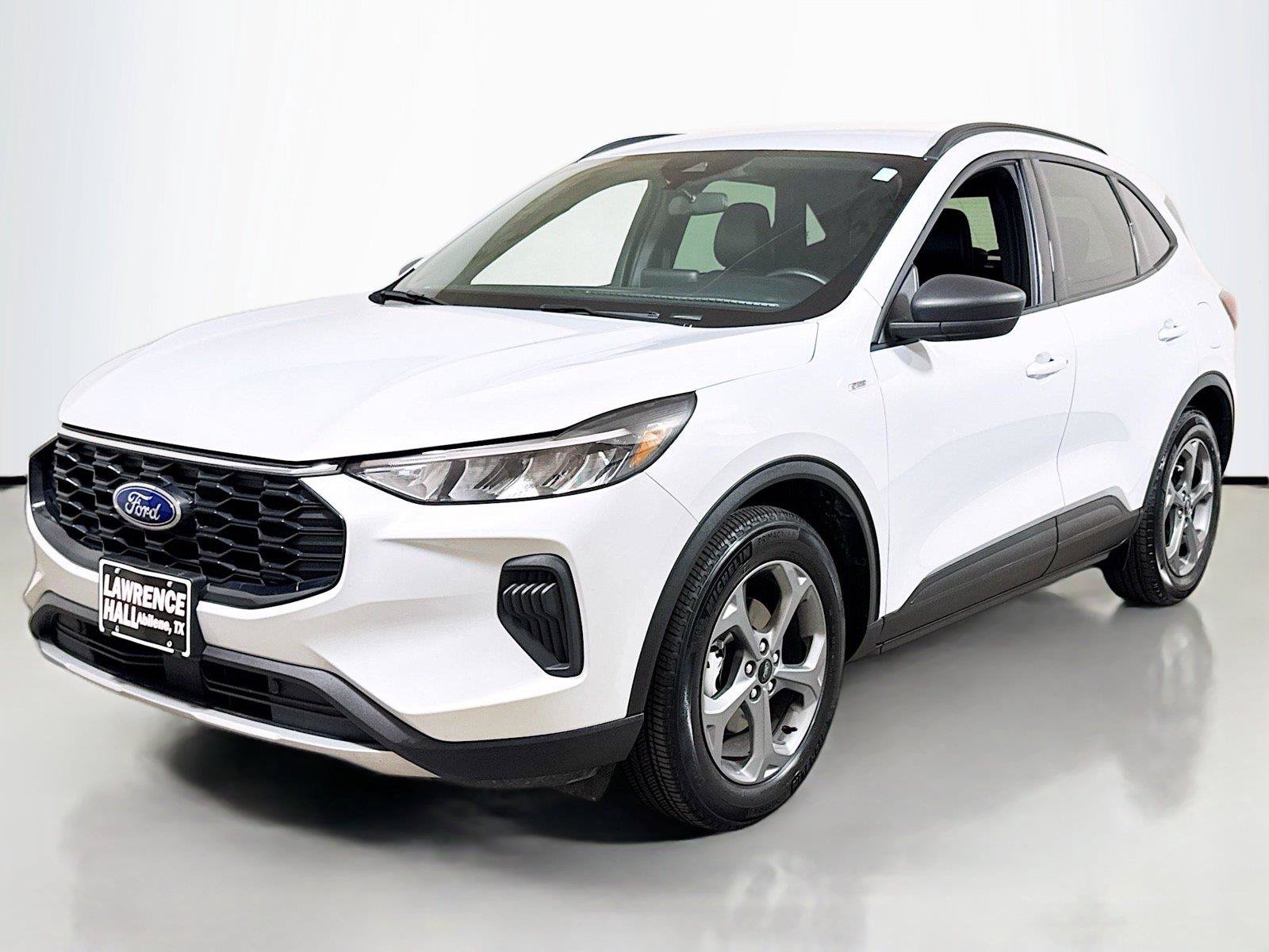 Used 2025 Ford Escape ST-Line FWD image 1